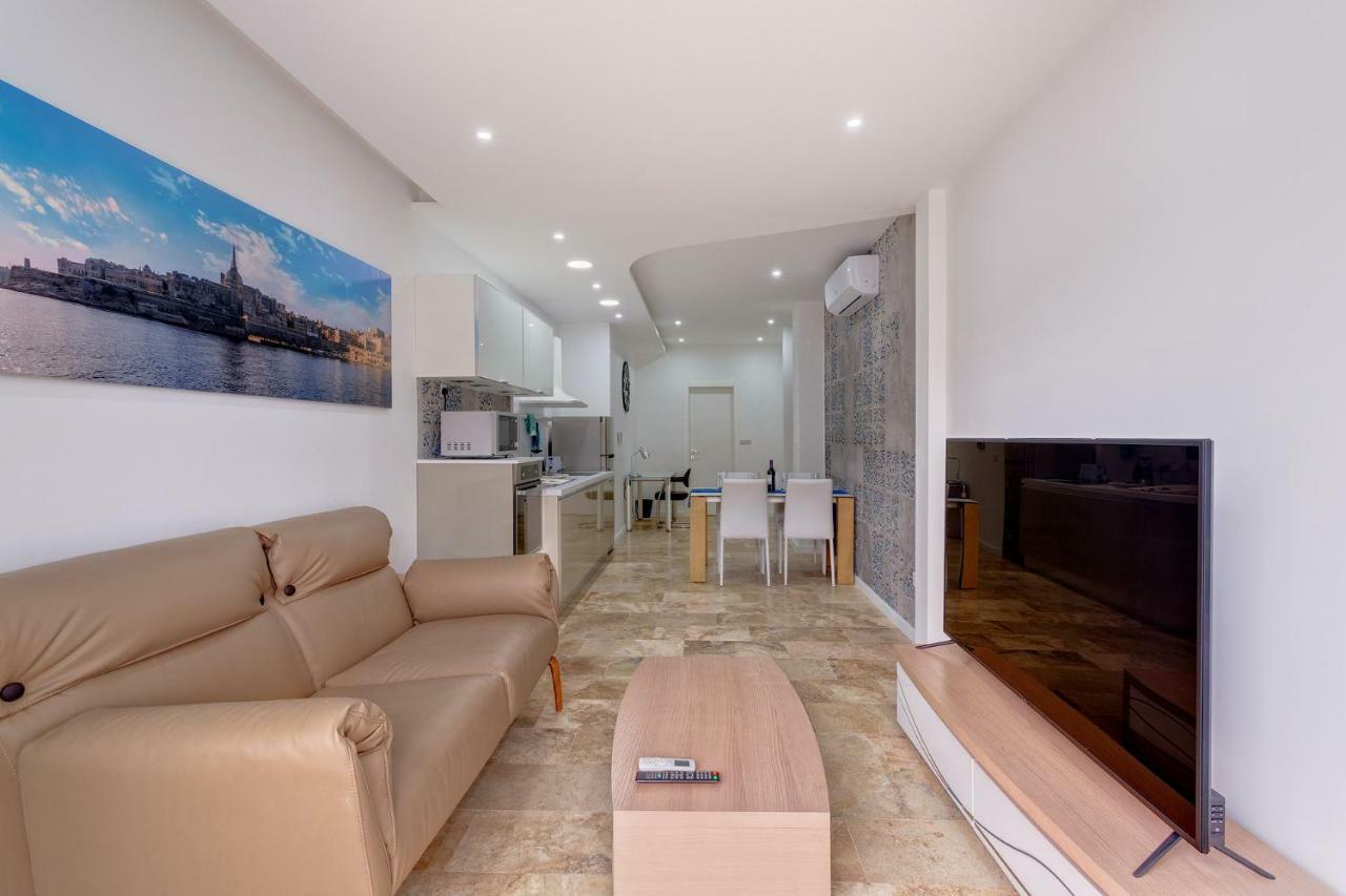 Apartment Modern 2 Bedroom In St Julians Saint Julian's